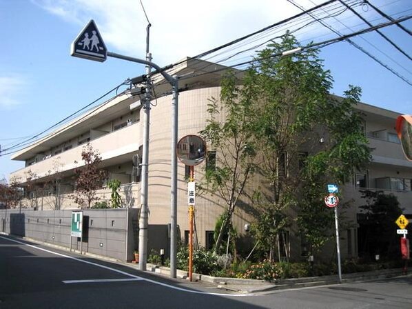 ガーデン目黒南の物件外観写真